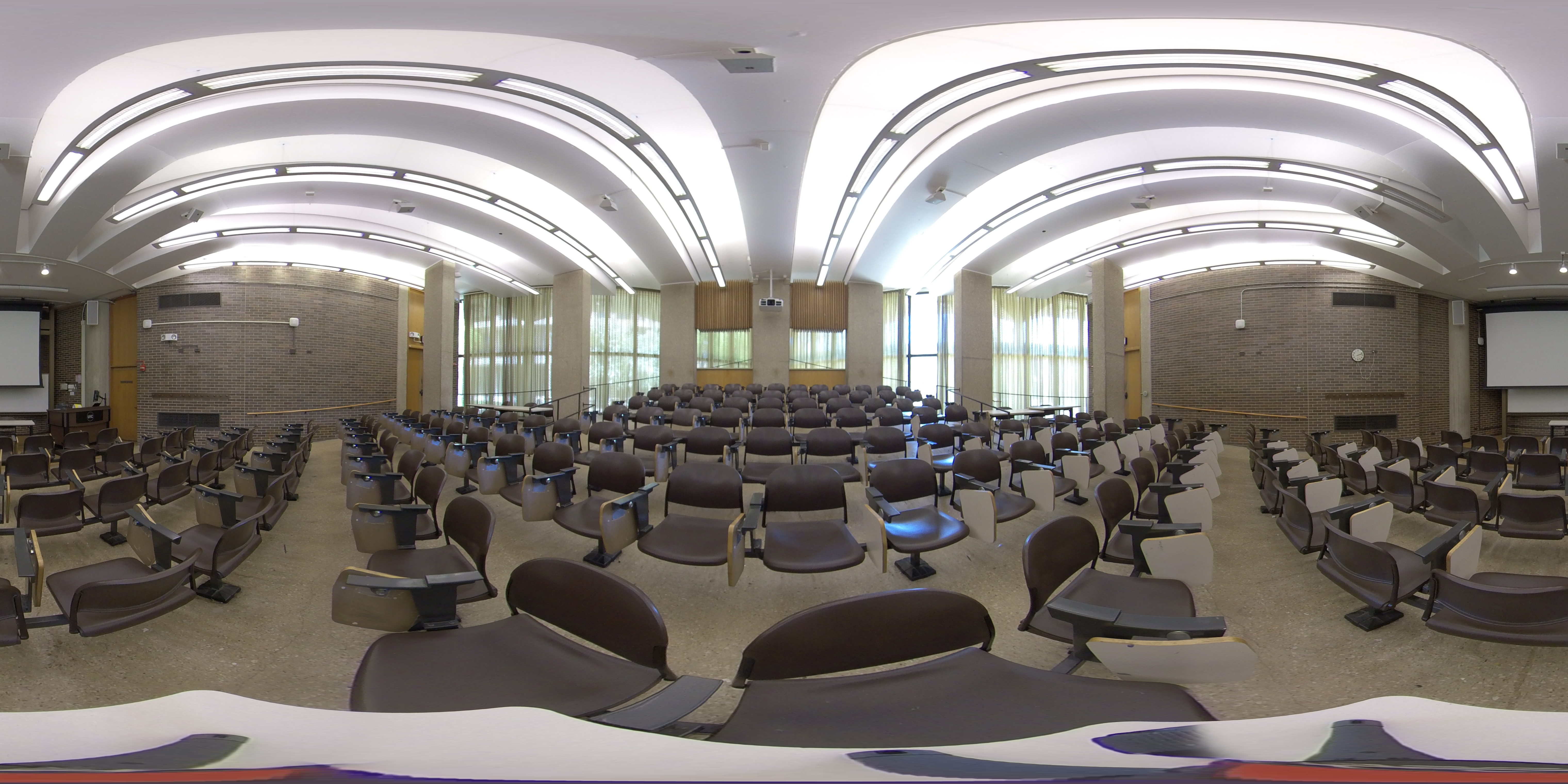 vcas-wb-fmapps1.ad.uic.edu - /ClassroomImages/